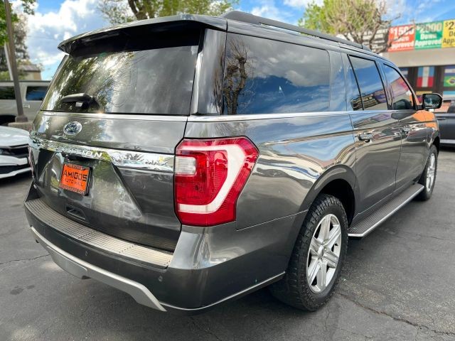 Ford Expedition Max Vehicle Full-screen Gallery Image 05