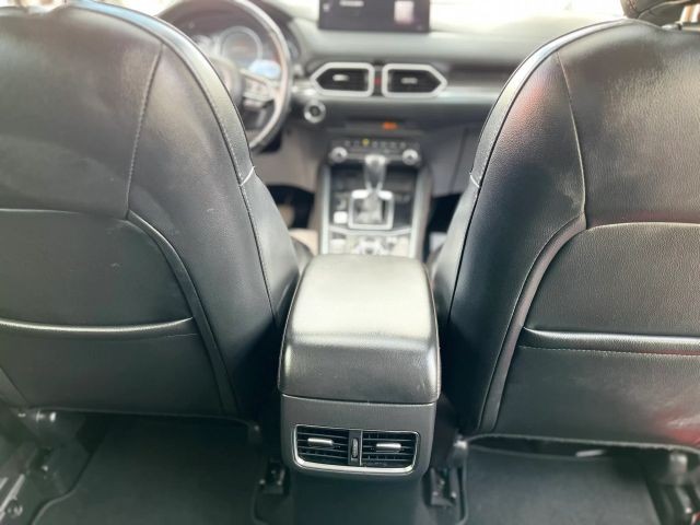 Mazda CX-5 Vehicle Full-screen Gallery Image 08