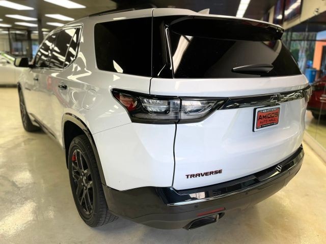 Chevrolet Traverse Vehicle Full-screen Gallery Image 03