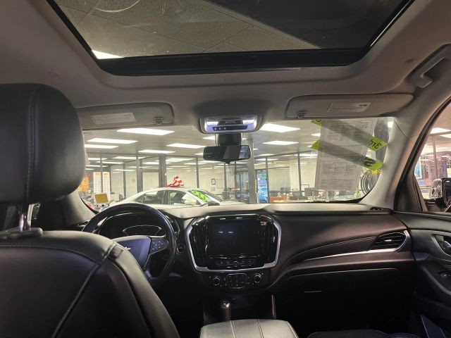 Chevrolet Traverse Vehicle Full-screen Gallery Image 13