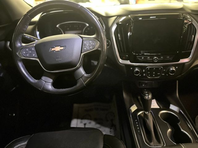 Chevrolet Traverse Vehicle Full-screen Gallery Image 15