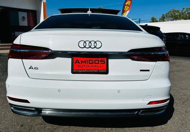 Audi A6 Vehicle Full-screen Gallery Image 05