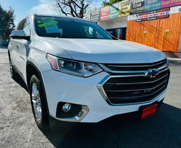 Chevrolet Traverse Vehicle Full-screen Gallery Image 03