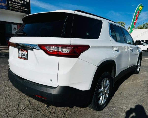 Chevrolet Traverse Vehicle Full-screen Gallery Image 06