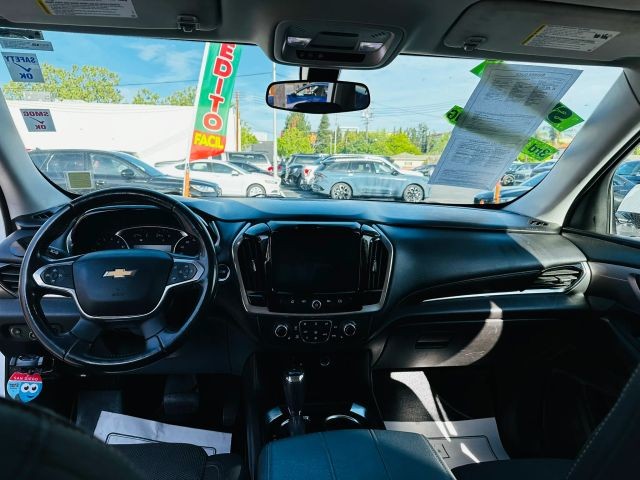 Chevrolet Traverse Vehicle Full-screen Gallery Image 09