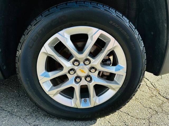 Chevrolet Traverse Vehicle Full-screen Gallery Image 13