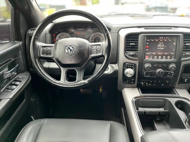 Ram 1500 Vehicle Full-screen Gallery Image 13