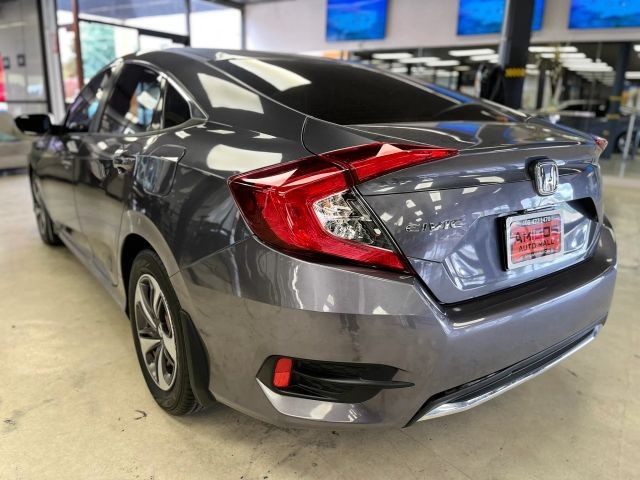 Honda Civic Sedan Vehicle Full-screen Gallery Image 03