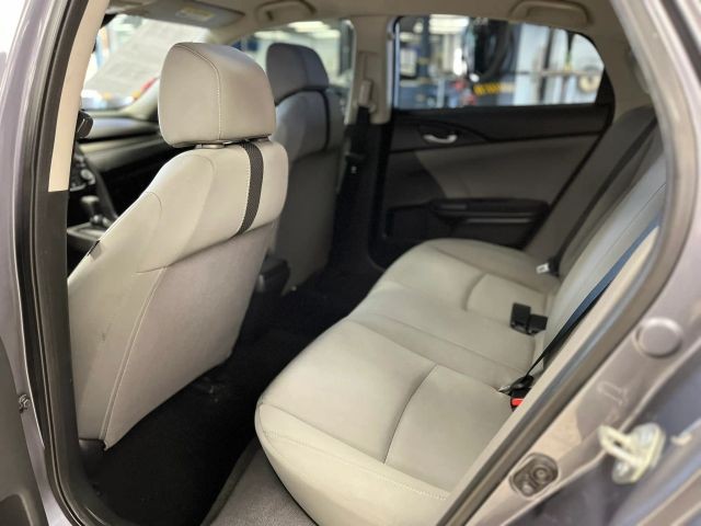 Honda Civic Sedan Vehicle Full-screen Gallery Image 09