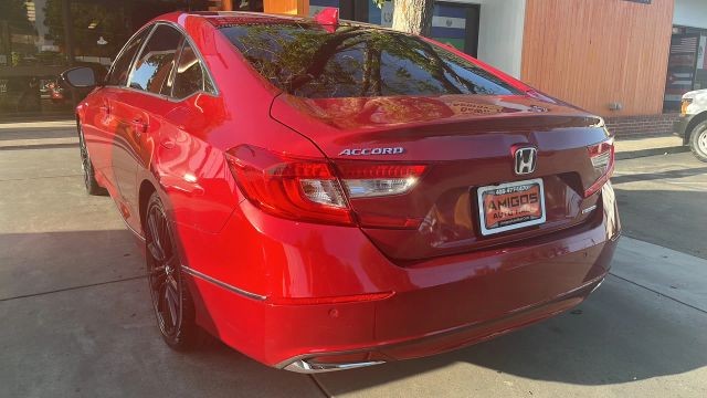 Honda Accord Hyb Vehicle Full-screen Gallery Image 03