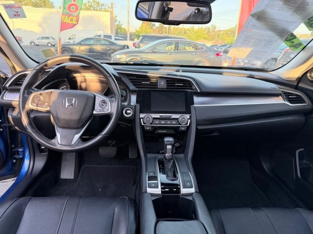 Honda Civic Sedan Vehicle Full-screen Gallery Image 09