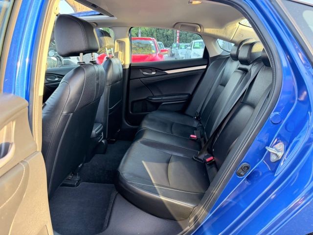 Honda Civic Sedan Vehicle Full-screen Gallery Image 10