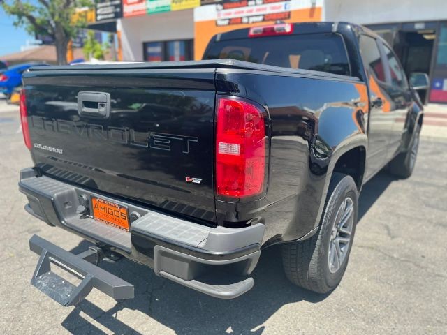 Chevrolet Colorado Vehicle Full-screen Gallery Image 05