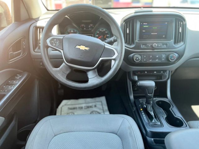Chevrolet Colorado Vehicle Full-screen Gallery Image 11
