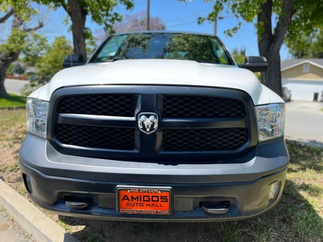 Ram 1500 Class Vehicle Full-screen Gallery Image 07
