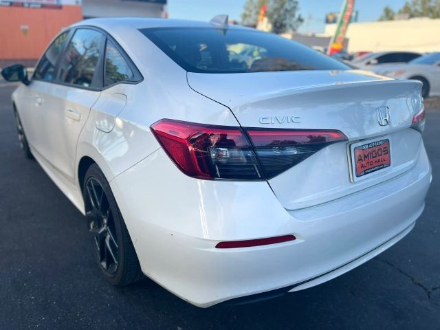 Honda Civic Sedan Vehicle Full-screen Gallery Image 03