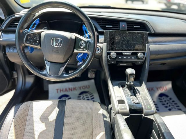 Honda Civic Vehicle Full-screen Gallery Image 10