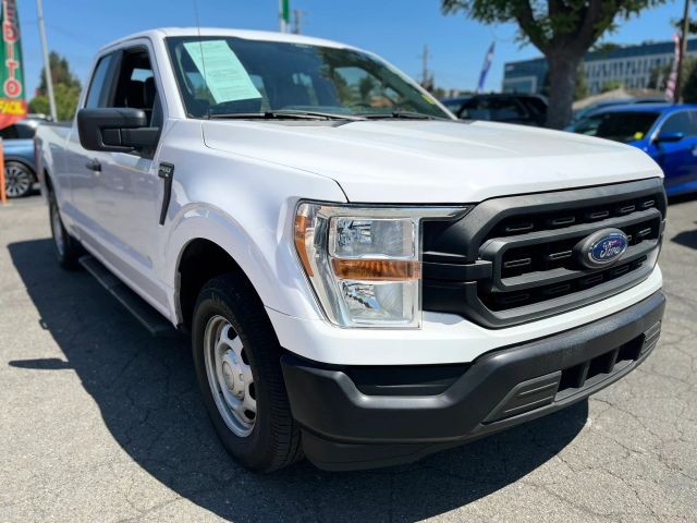Ford F-150 Vehicle Full-screen Gallery Image 08