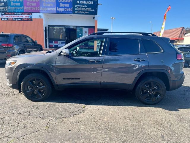 Jeep Grand Cherokee Vehicle Full-screen Gallery Image 02