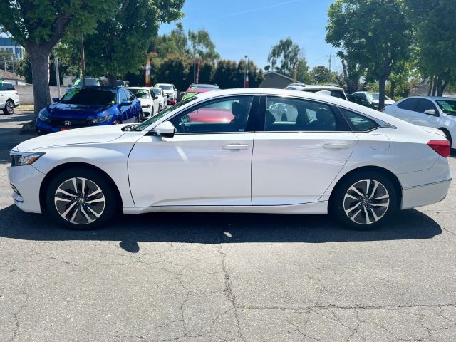 Honda Accord Hyb Vehicle Full-screen Gallery Image 02