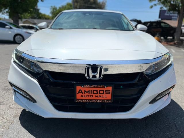 Honda Accord Hyb Vehicle Full-screen Gallery Image 08