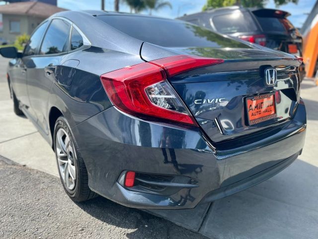 Honda Civic Sedan Vehicle Full-screen Gallery Image 03