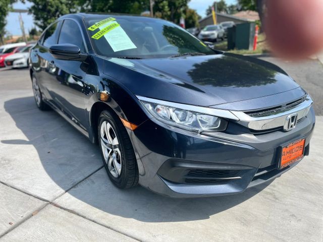 Honda Civic Sedan Vehicle Full-screen Gallery Image 07
