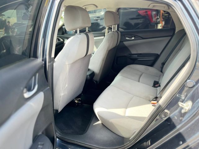 Honda Civic Sedan Vehicle Full-screen Gallery Image 10