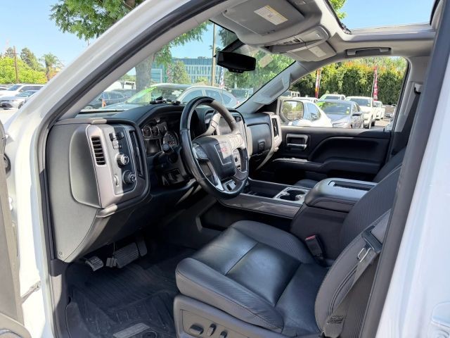 GMC Sierra 150 Vehicle Full-screen Gallery Image 07
