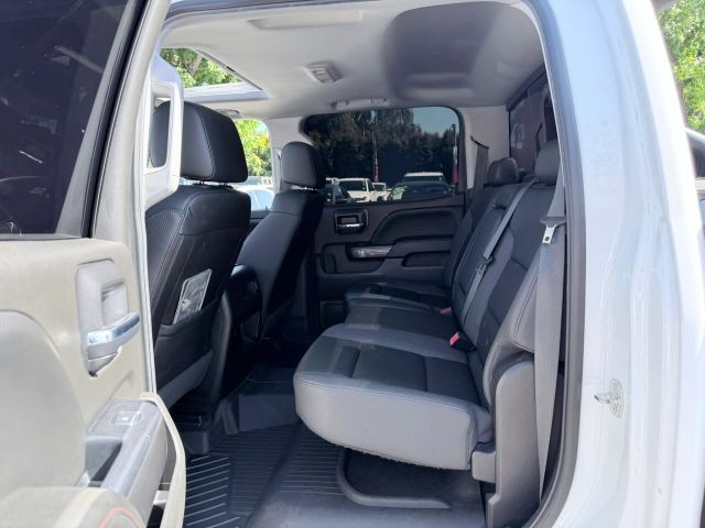 GMC Sierra 150 Vehicle Full-screen Gallery Image 09