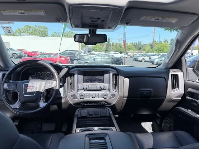 GMC Sierra 150 Vehicle Full-screen Gallery Image 10