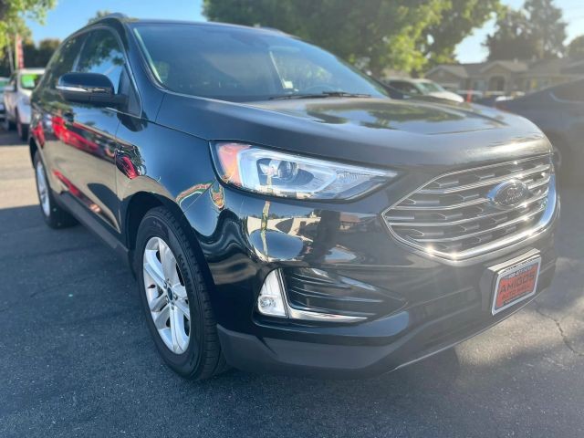 Ford Edge Vehicle Full-screen Gallery Image 07