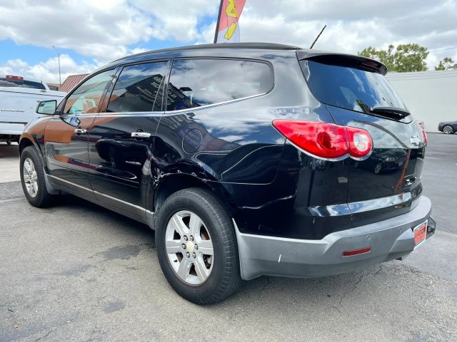 Chevrolet Traverse Vehicle Full-screen Gallery Image 02