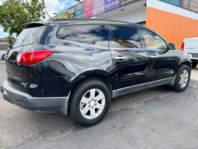 Chevrolet Traverse Vehicle Full-screen Gallery Image 04