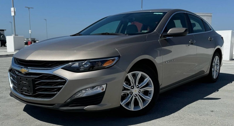 Chevrolet Malibu Vehicle Full-screen Gallery Image 03