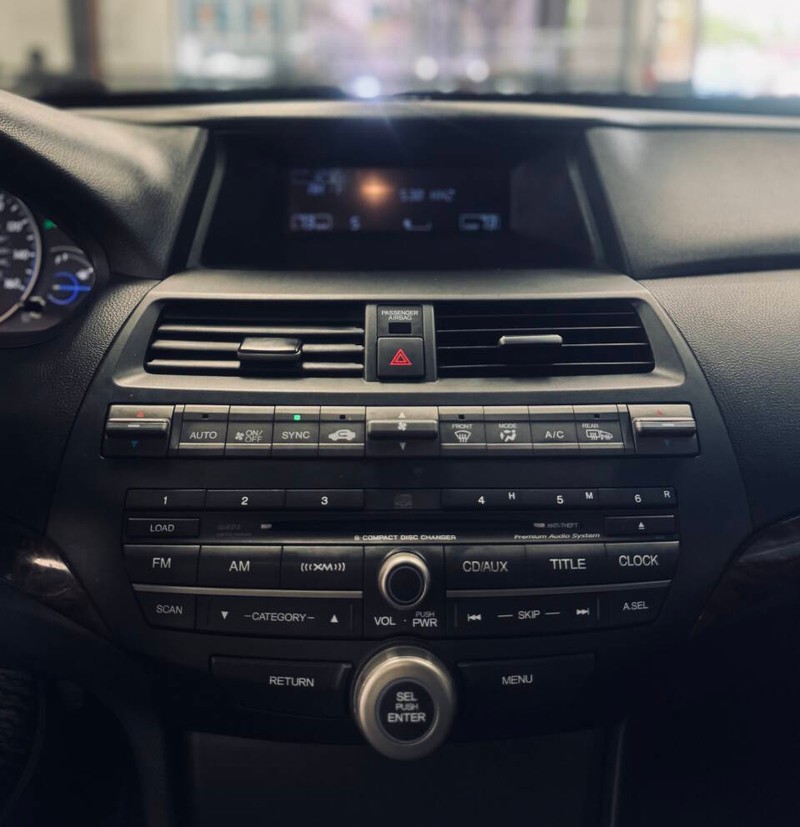 Honda Crosstour Vehicle Full-screen Gallery Image 12