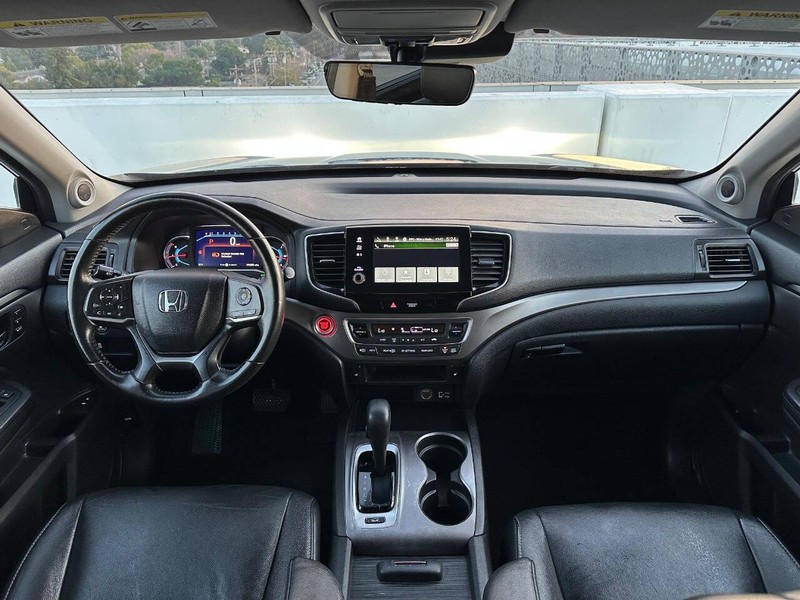 Honda Pilot Vehicle Full-screen Gallery Image 09