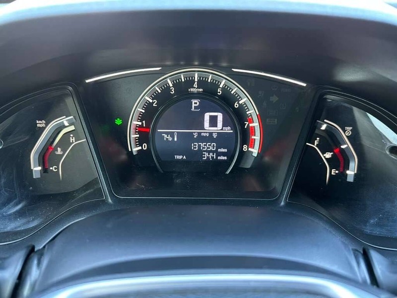 Honda Civic Sedan Vehicle Full-screen Gallery Image 11