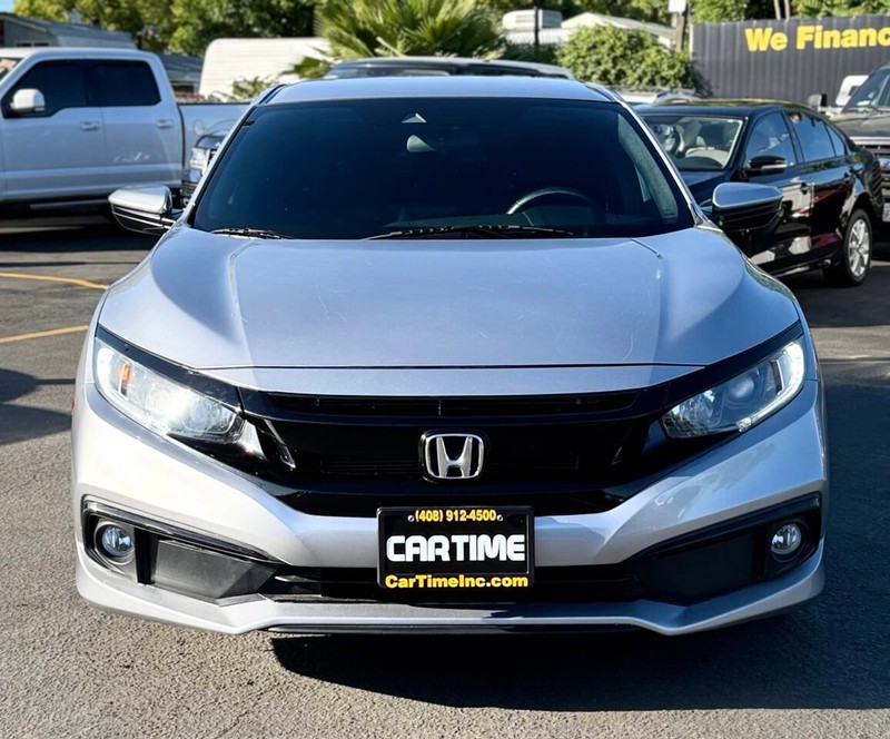 Honda Civic Sedan Vehicle Full-screen Gallery Image 03