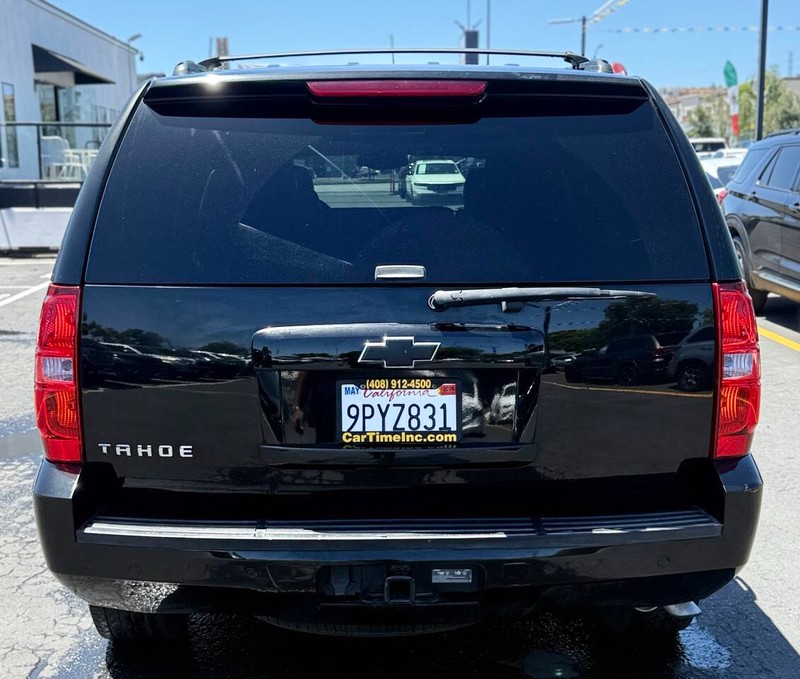 Chevrolet Tahoe Vehicle Full-screen Gallery Image 07