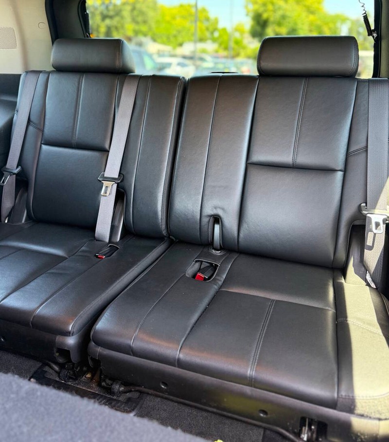 Chevrolet Tahoe Vehicle Full-screen Gallery Image 16