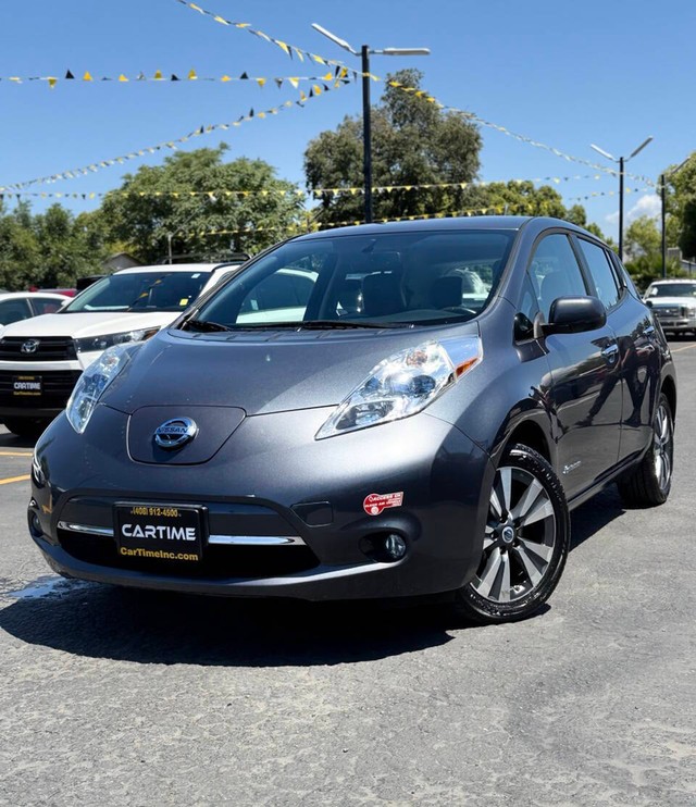 more details - nissan leaf