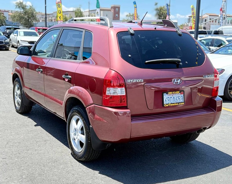 Hyundai Tucson Vehicle Full-screen Gallery Image 08