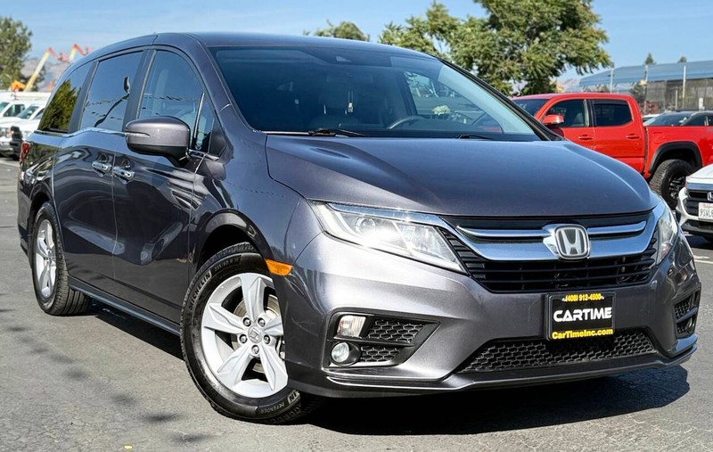 Honda Odyssey Vehicle Full-screen Gallery Image 03
