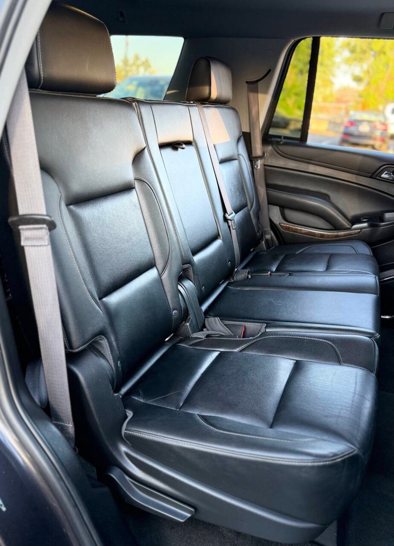 Chevrolet Tahoe Vehicle Full-screen Gallery Image 14