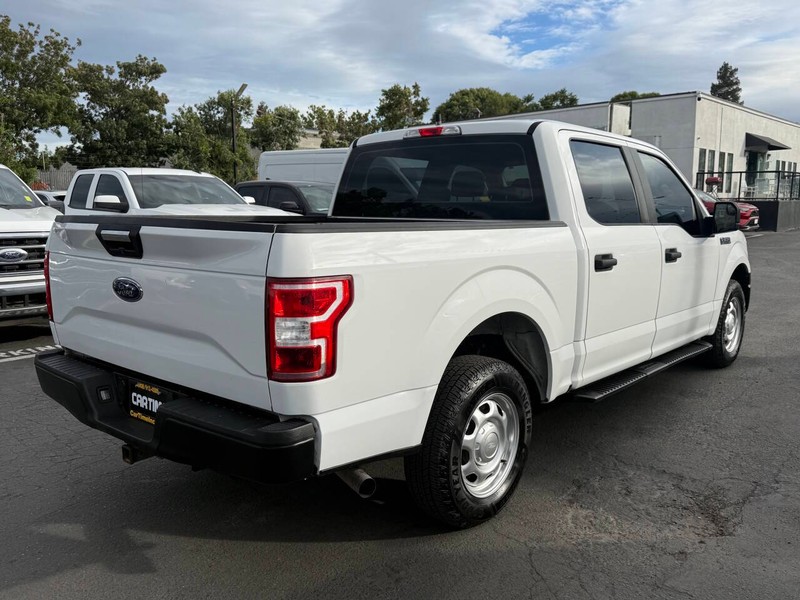 Ford F-150 Vehicle Full-screen Gallery Image 06