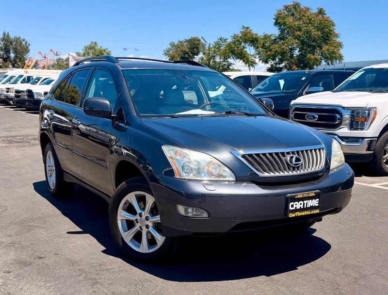 Lexus RX 350 Vehicle Full-screen Gallery Image 02