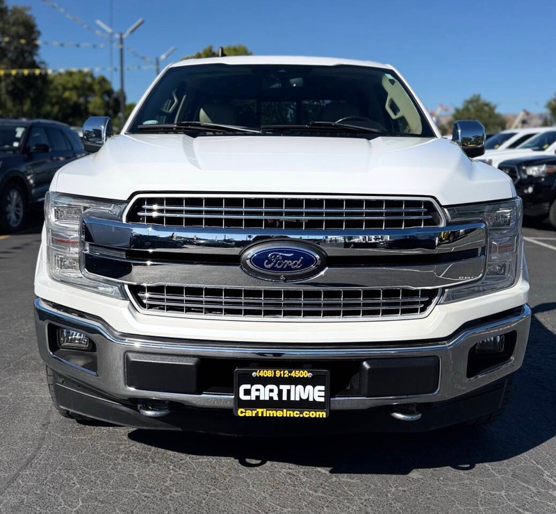 Ford F-150 Vehicle Full-screen Gallery Image 03