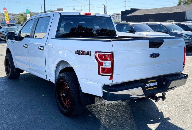 Ford F-150 Vehicle Full-screen Gallery Image 09