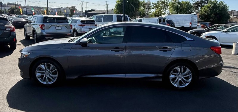 Honda Accord Sedan Vehicle Full-screen Gallery Image 04
